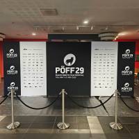 PÖFF:s bakgrundvägg och repavspärrning