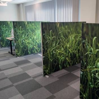 Sound absorbing partition walls / room dividers Sound absorbing partition walls / room dividers