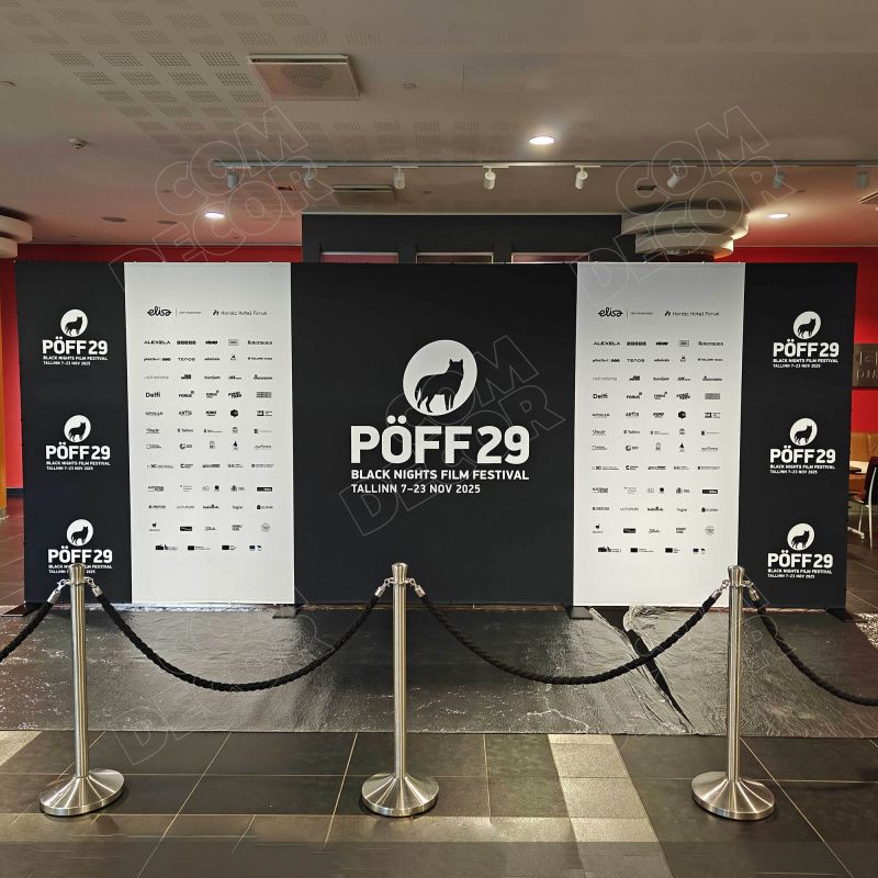 PÖFF background wall and rope barrier